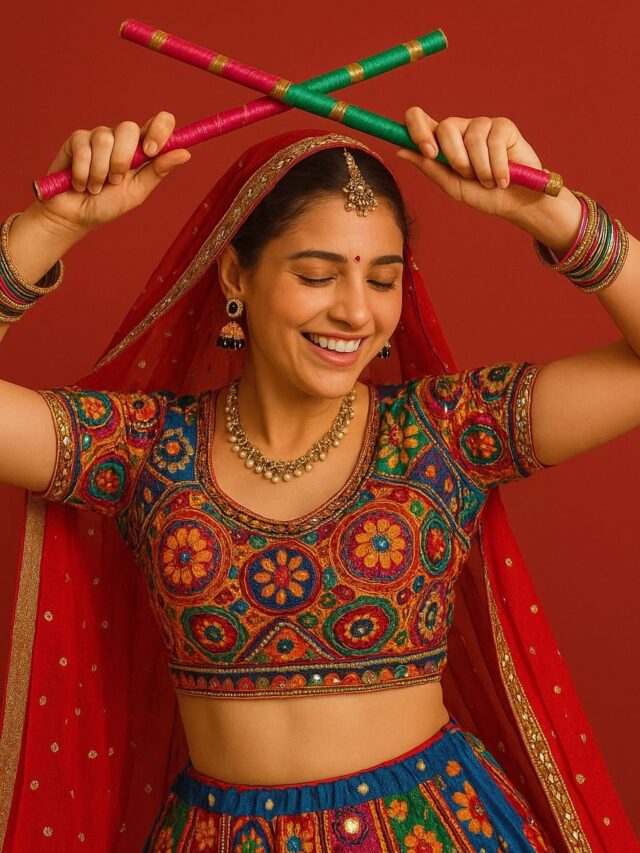 5 Viral Garba & Dandiya Reel Transitions for Navratri 2025